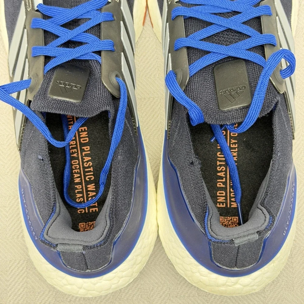 Adidas UltraBoost 22 Legend Ink Orange Shoes Mens Size 11.5 Blue Running GX6642‎